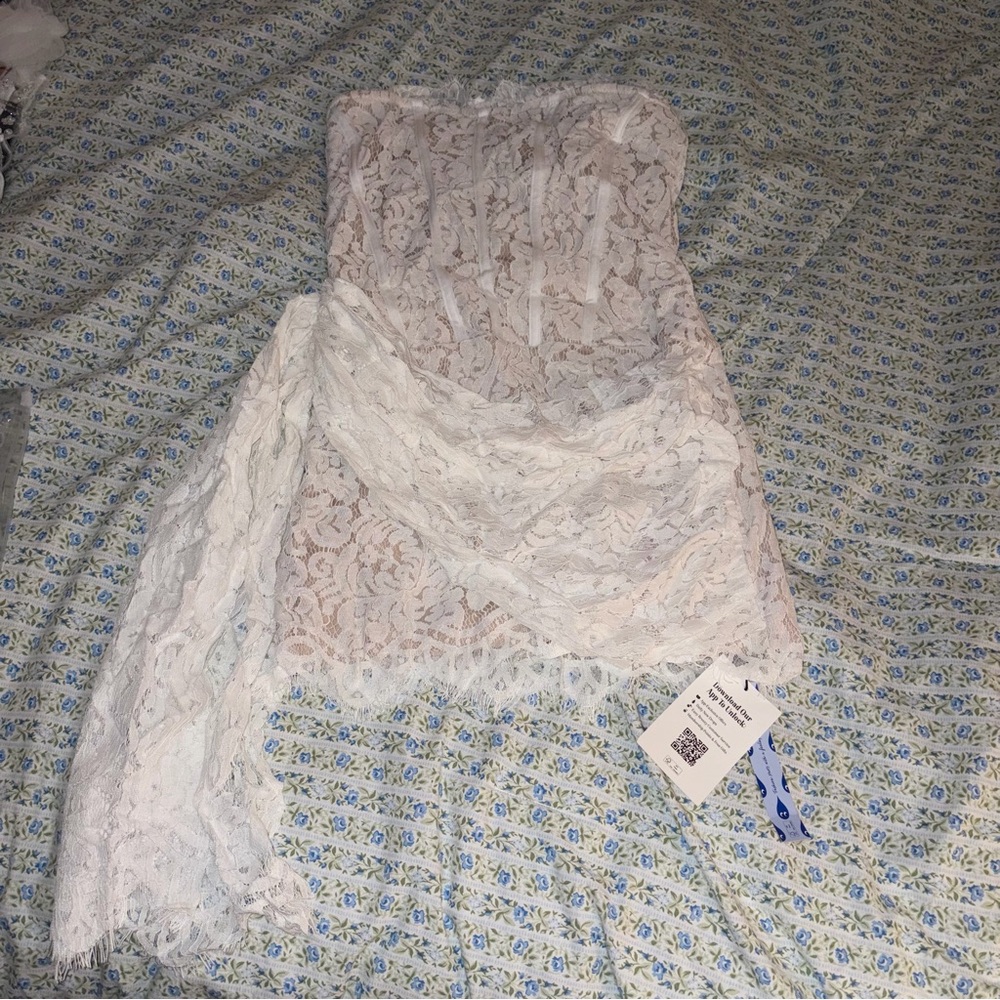 Cider Strapless Lace Sheath Dress in Ivory